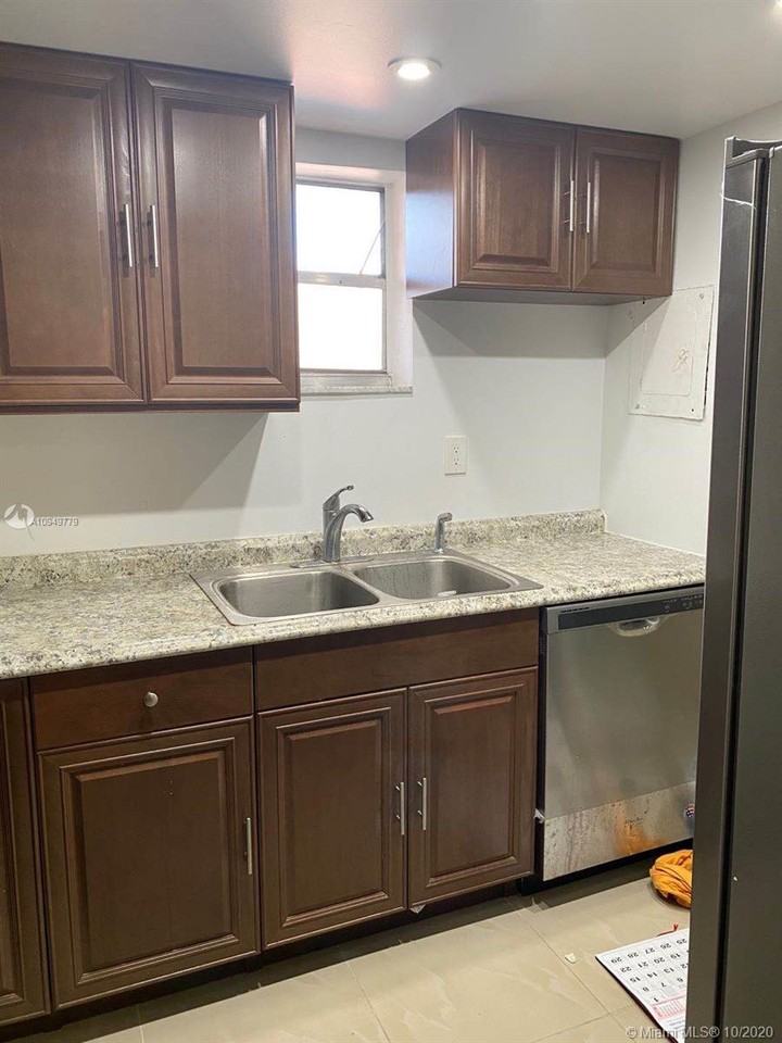1890 West 56th Street #1203 - Photo 3 of 10