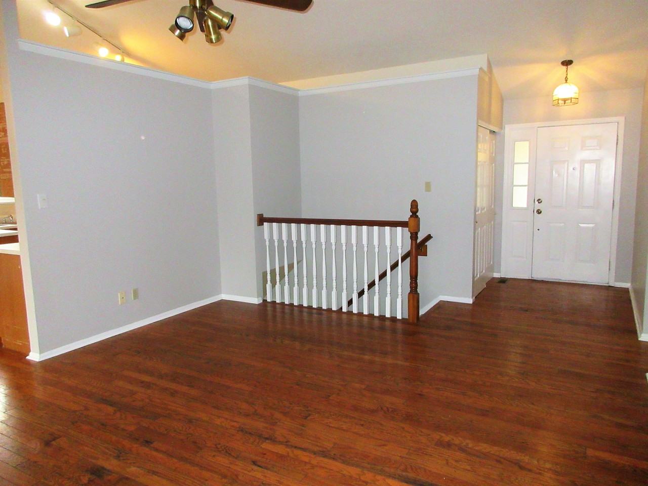 206 Crescent Ave - Photo 2 of 14