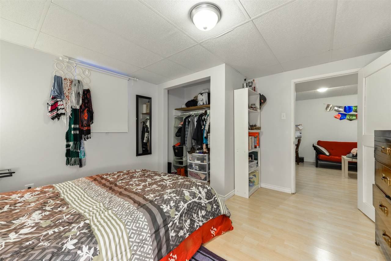 10509 University Avenue - Photo 4 of 11