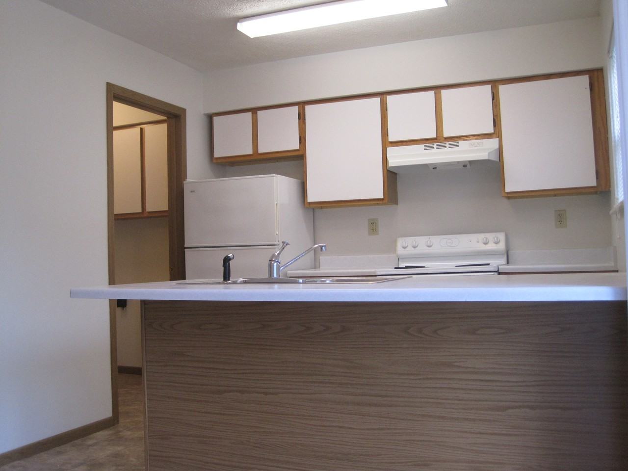 127 Taylor Avenue - Photo 2 of 8