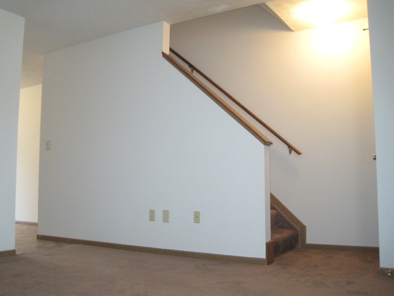 127 Taylor Avenue - Photo 3 of 8