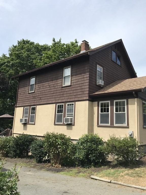 66 Norwood Ave - Photo 2 of 31