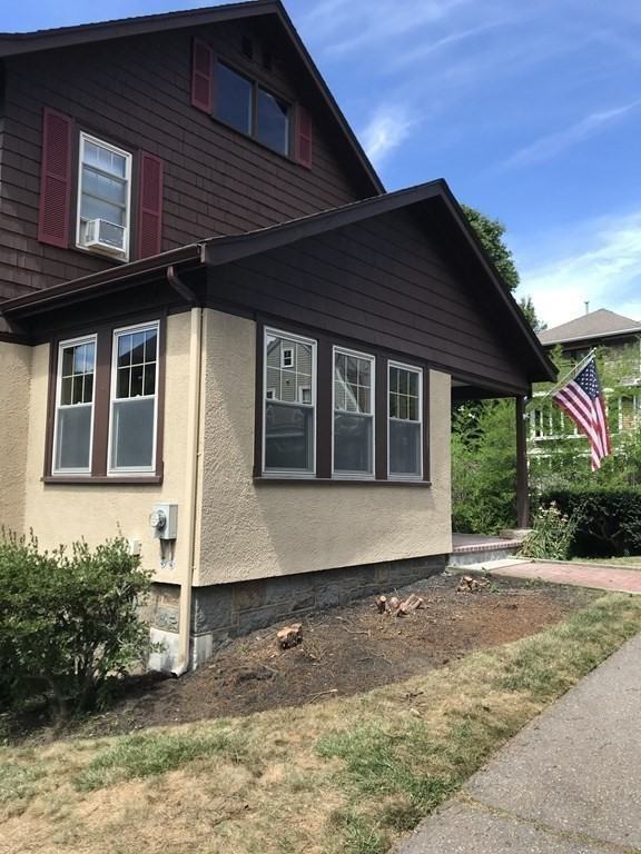 66 Norwood Ave - Photo 3 of 31