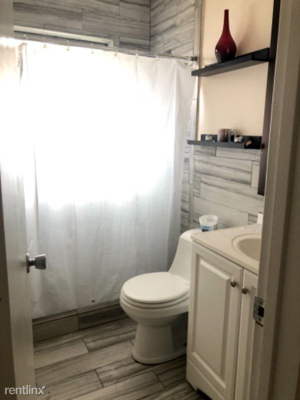 5406 5406 NW 23rd Ave 2 - Photo 2 of 6