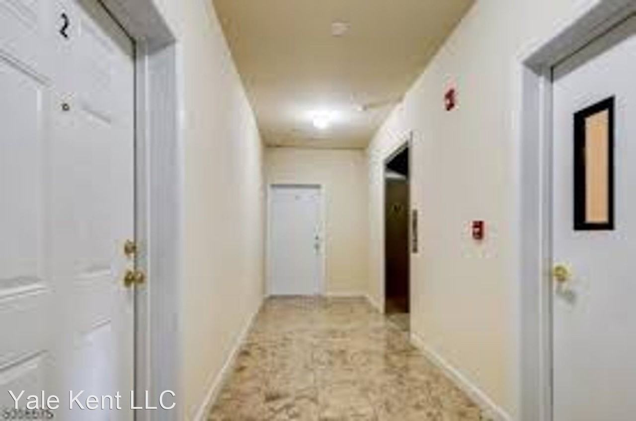 25 Cottage - Photo 2 of 6