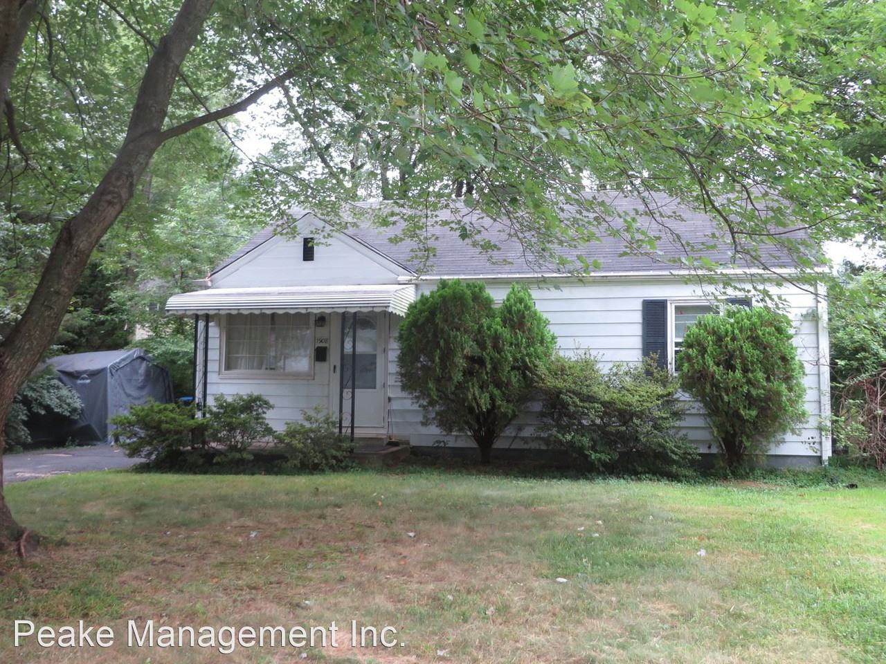 1908 Gilson St - Photo 2 of 19