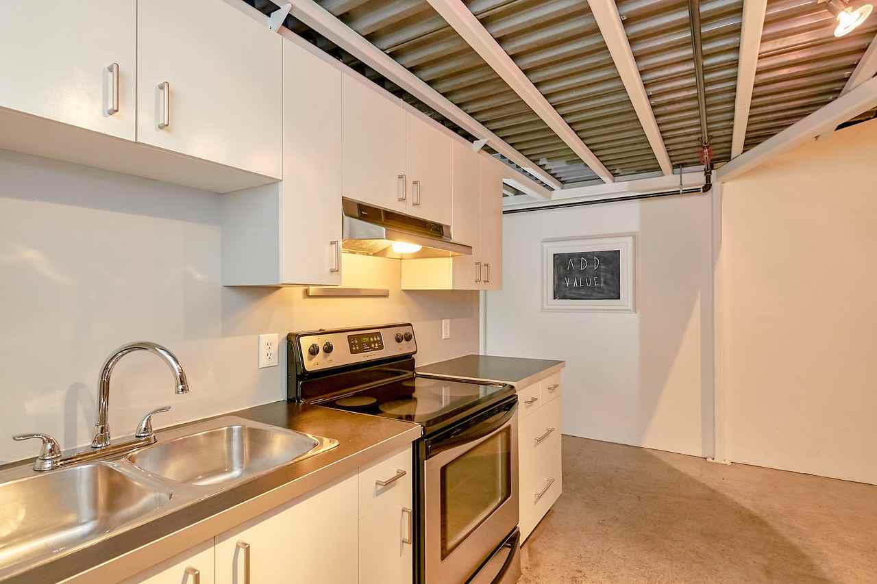 336 1st Ave E #314 - Photo 3 of 20