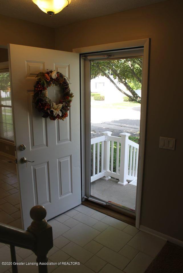 2706 Heights Ave - Photo 3 of 11