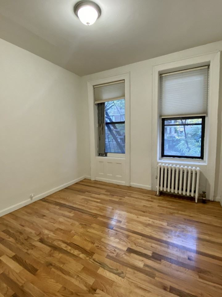 2nd Ave & E 49th St #2A