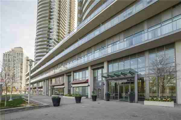 2230 Lake Shore Boulevard West #22597