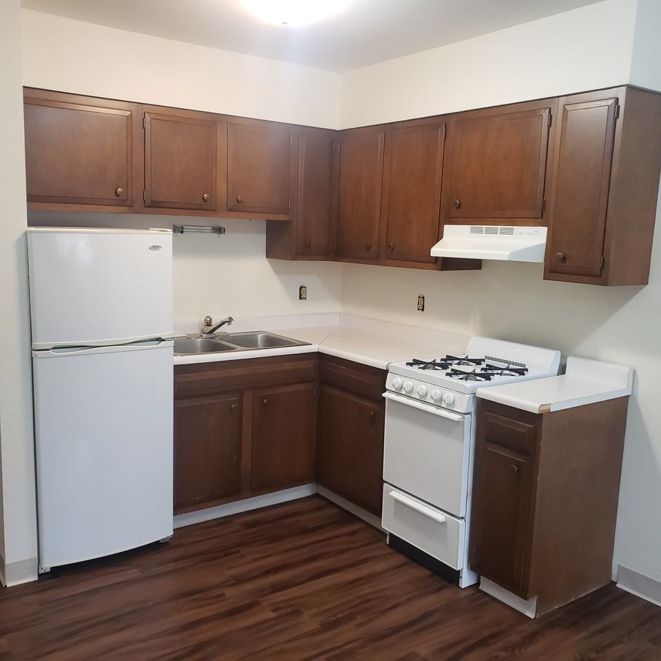 503 Poplar Drive #205A - Photo 3 of 10