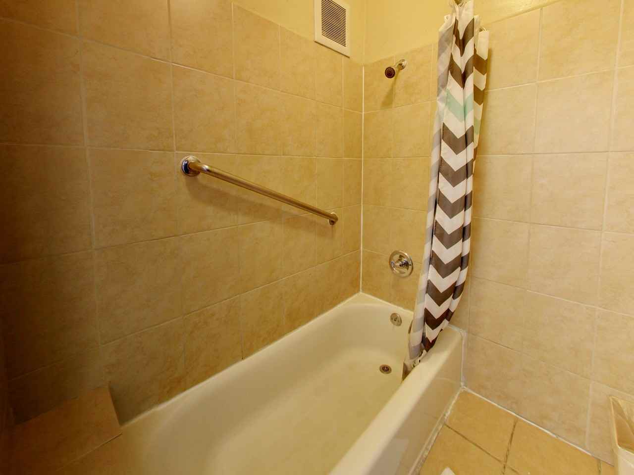 325 Sutter St #305 - Photo 6 of 7