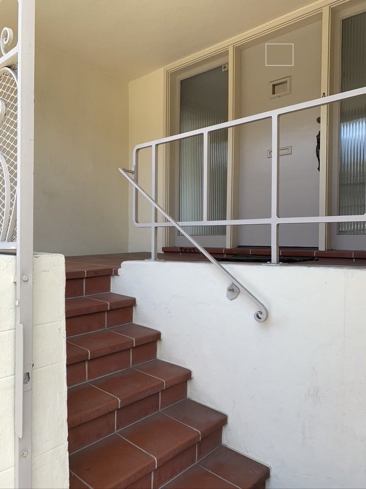 305 Liberty St - Photo 3 of 14