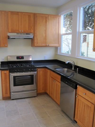 1413 Mason St - Photo 2 of 5
