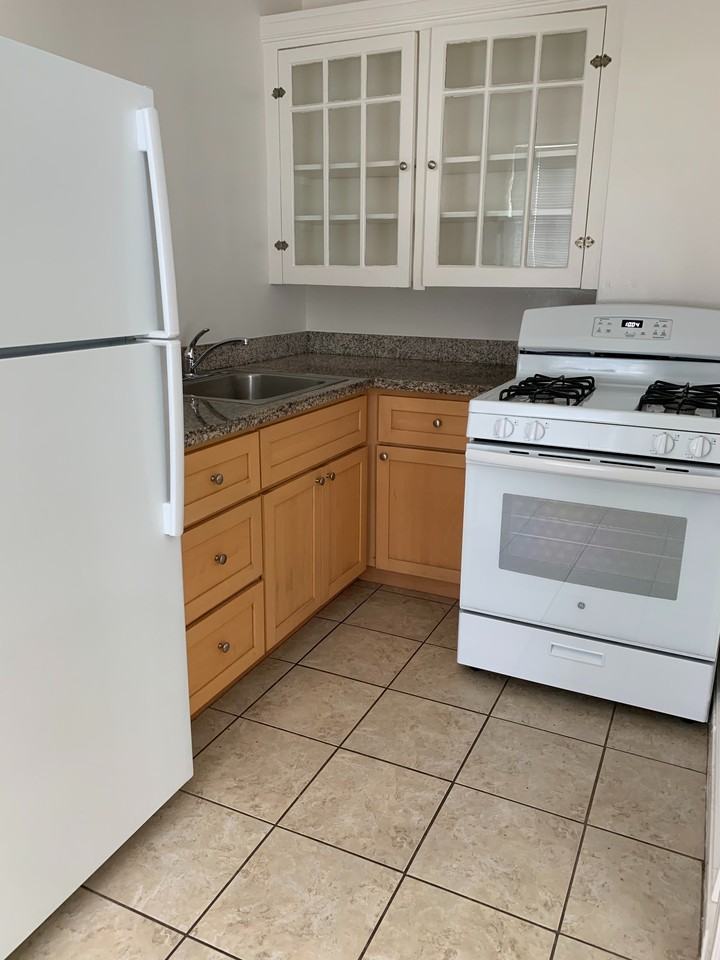 805 Leavenworth St #1001