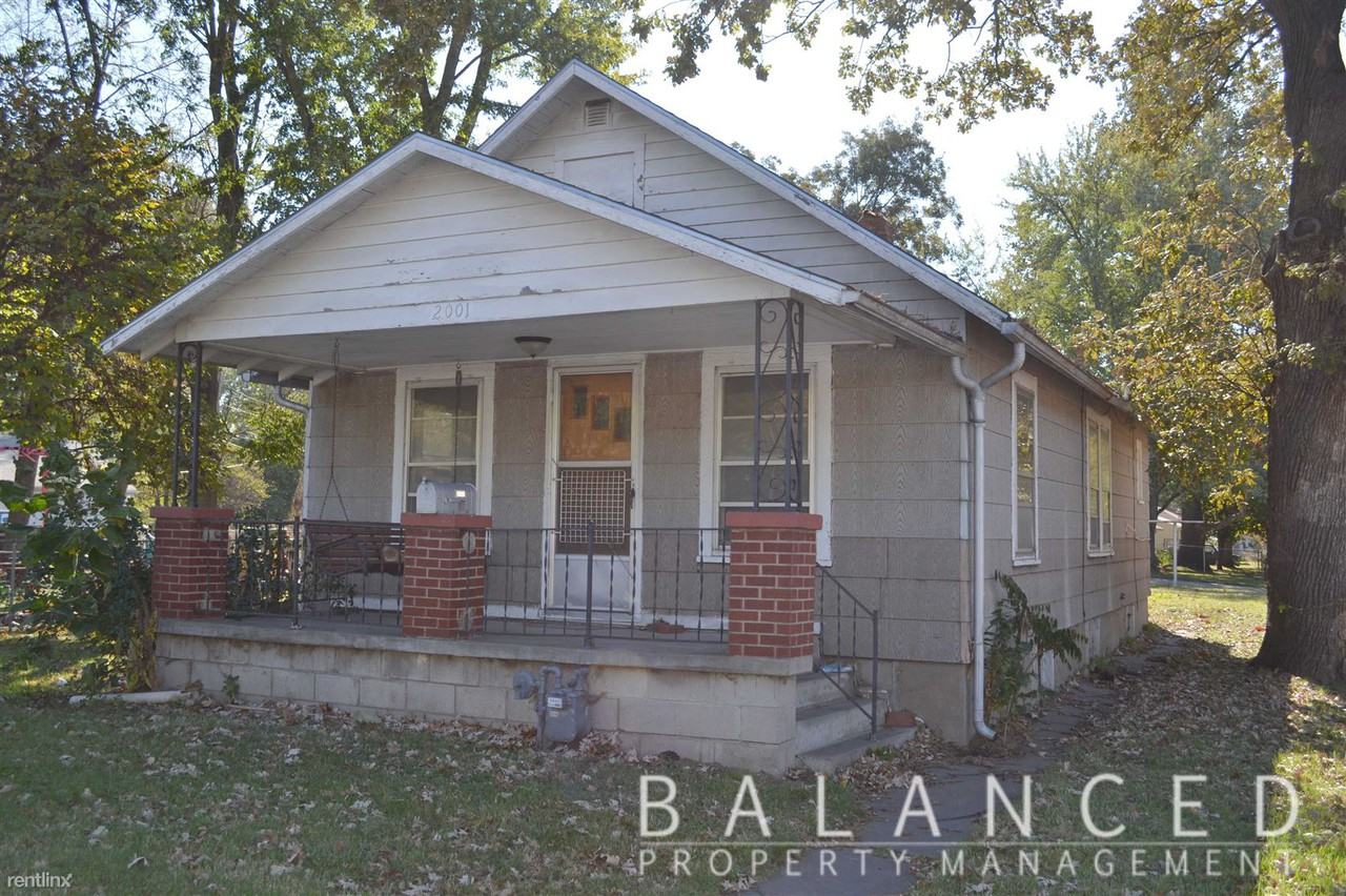 2001 Ne Seward Ave - Photo 2 of 10