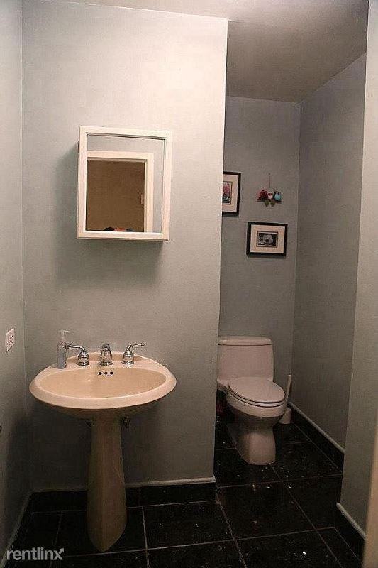 10 10 Cottage Place 12E - Photo 2 of 5