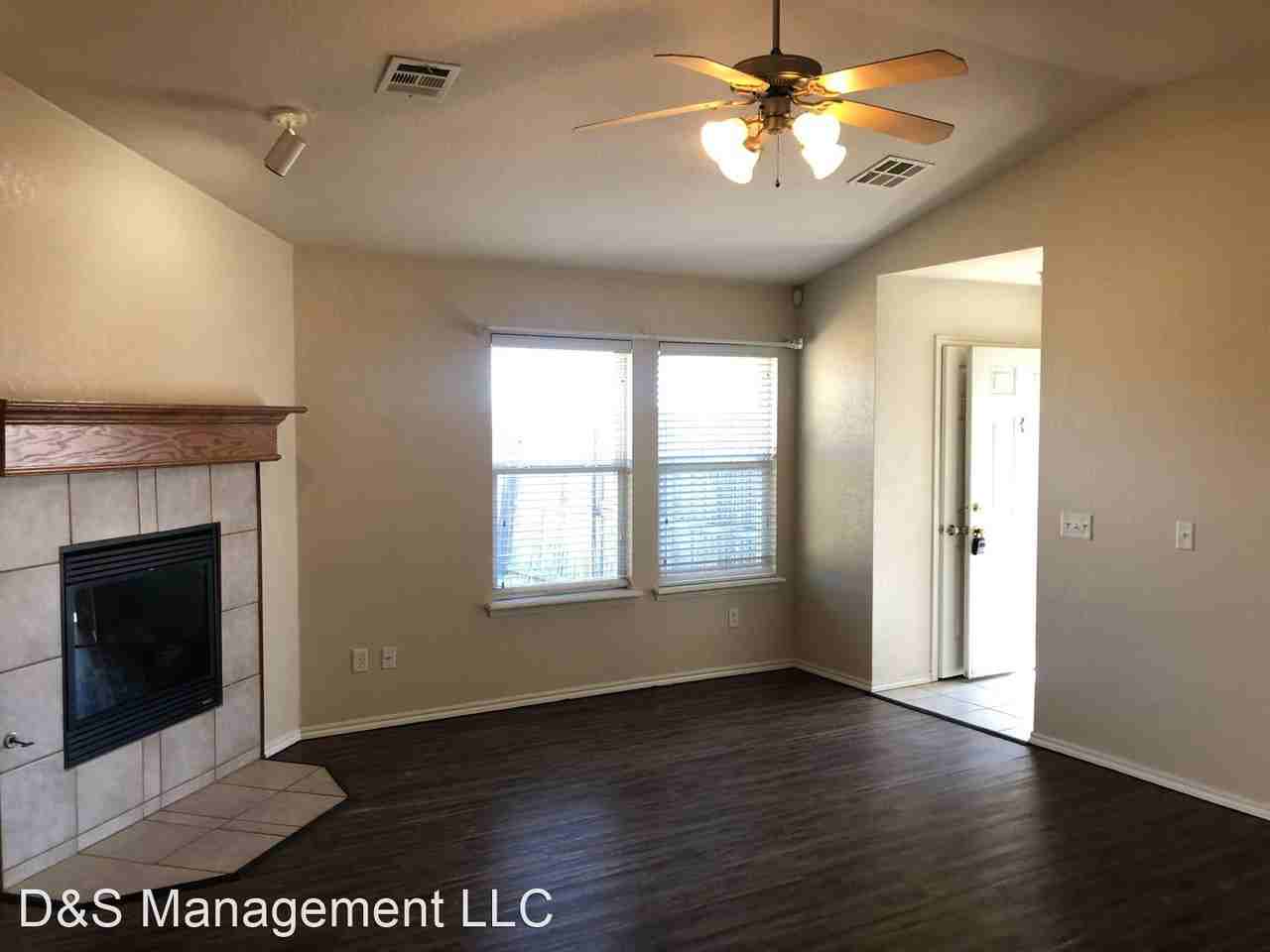 3101 Sw 103rd Pl - Photo 2 of 9