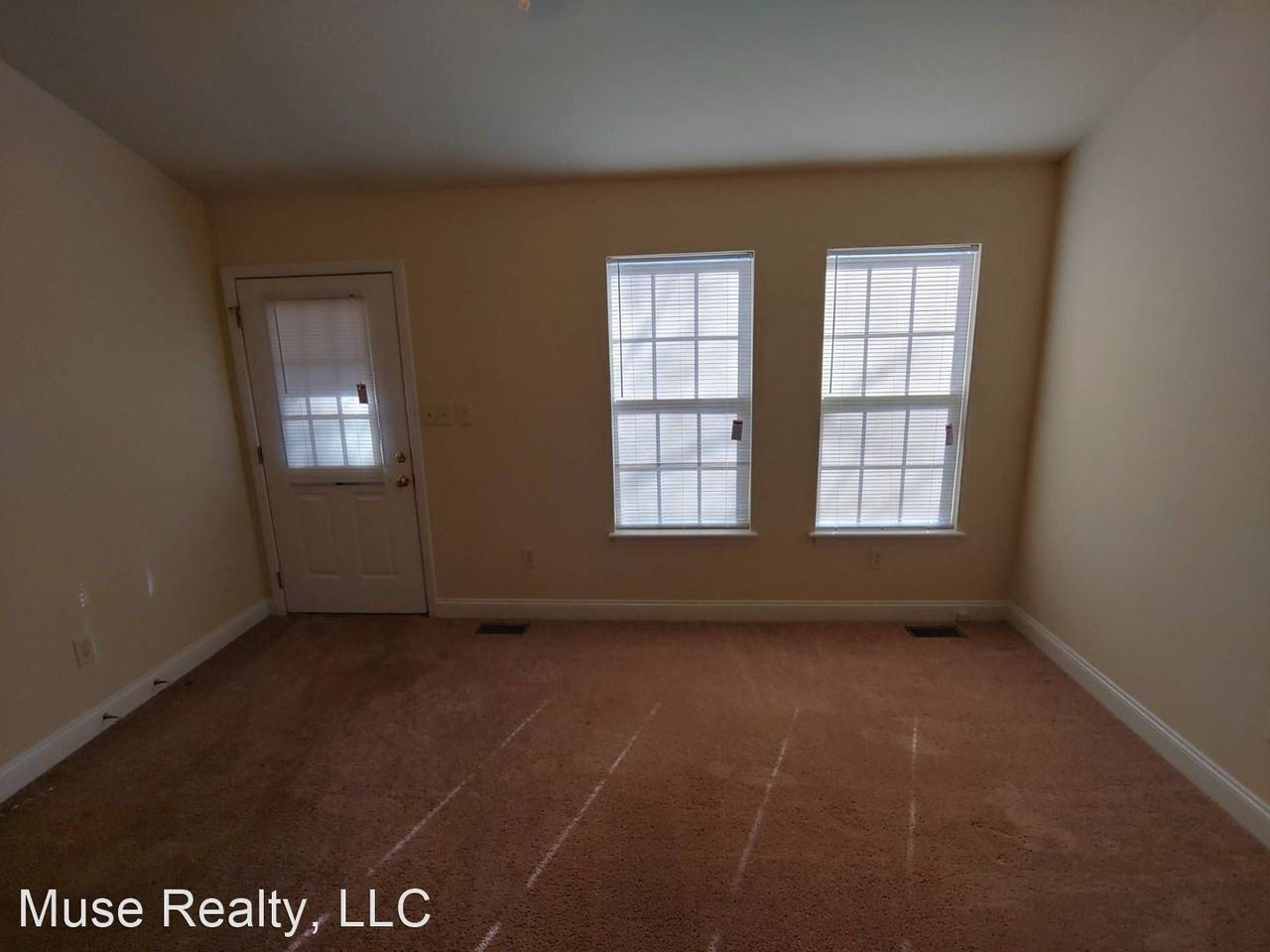 1989 Burkin Rd - Photo 3 of 10