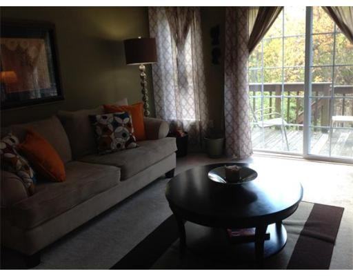 76 Castlegate Dr #76 - Photo 2 of 9