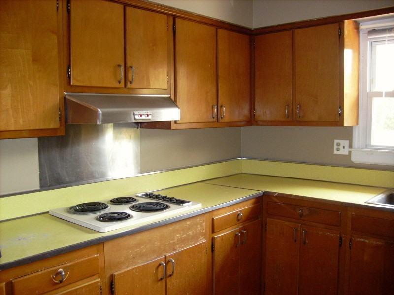 24 Erie Ave - Photo 2 of 8