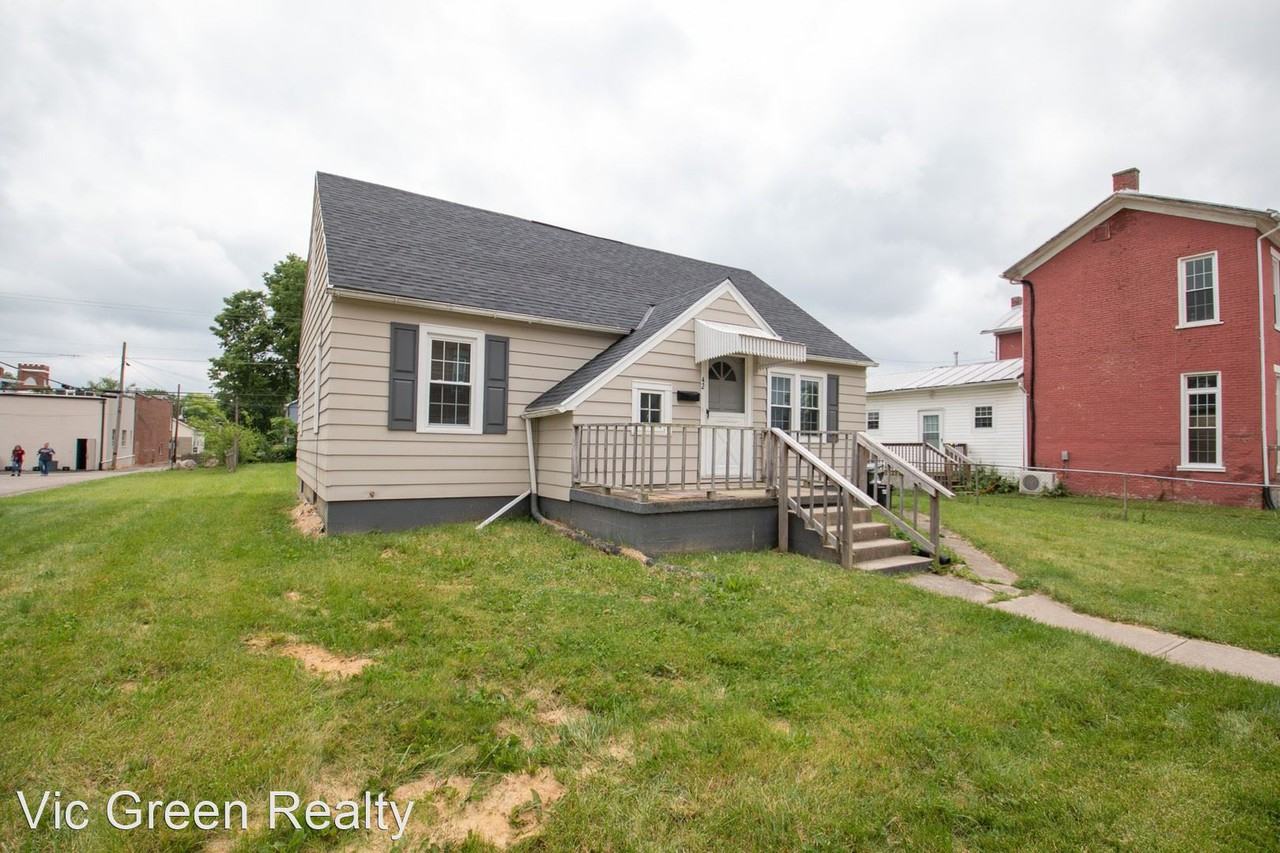 42 E Walnut St - Photo 2 of 20