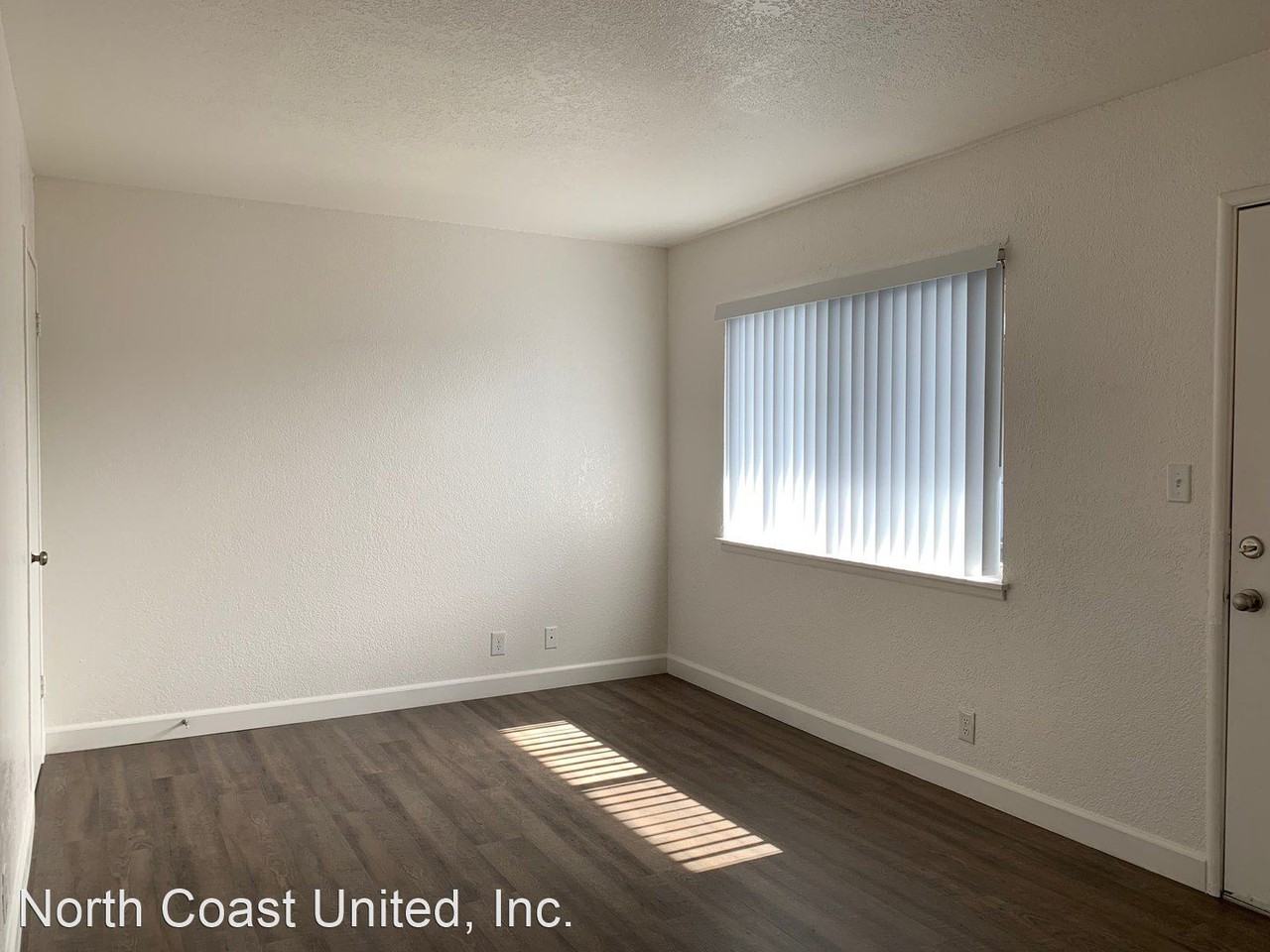 4913, 4925, 4939, 4947 Marconi Ave - Photo 2 of 7