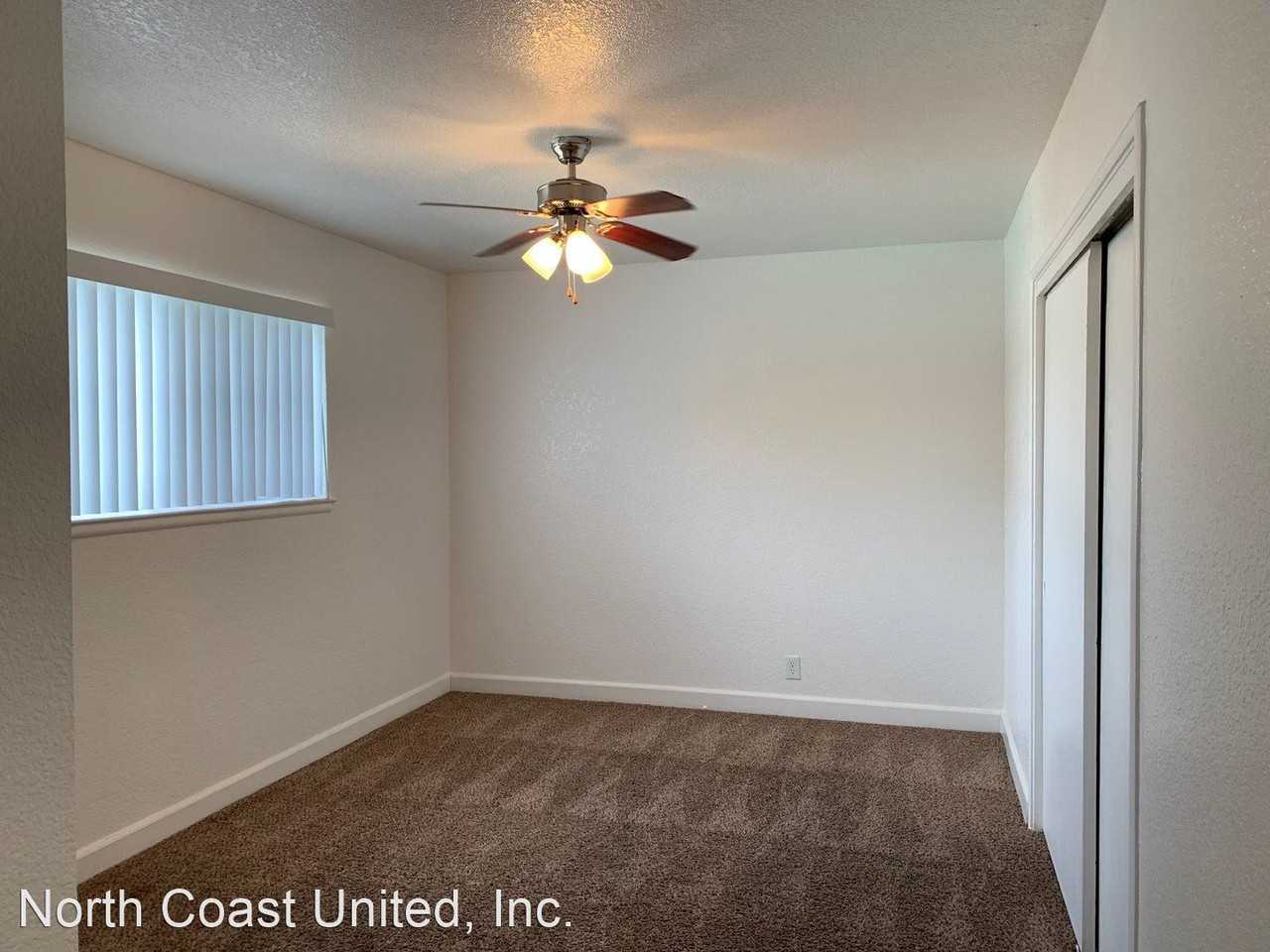 4913, 4925, 4939, 4947 Marconi Ave - Photo 3 of 7