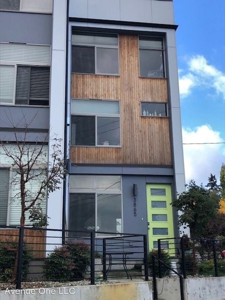 3865 Gilman Ave W - Photo 2 of 22