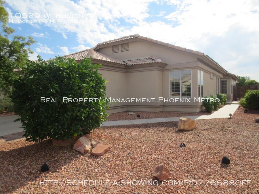 10529 W Runion Dr - Photo 2 of 49