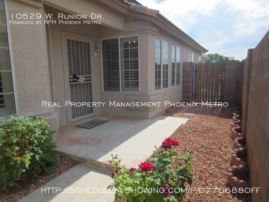 10529 W Runion Dr - Photo 3 of 49