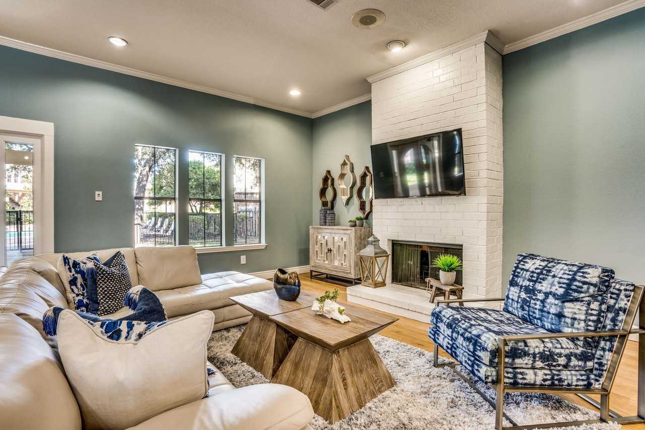 Cottages at Tulane - Photo 7 of 22