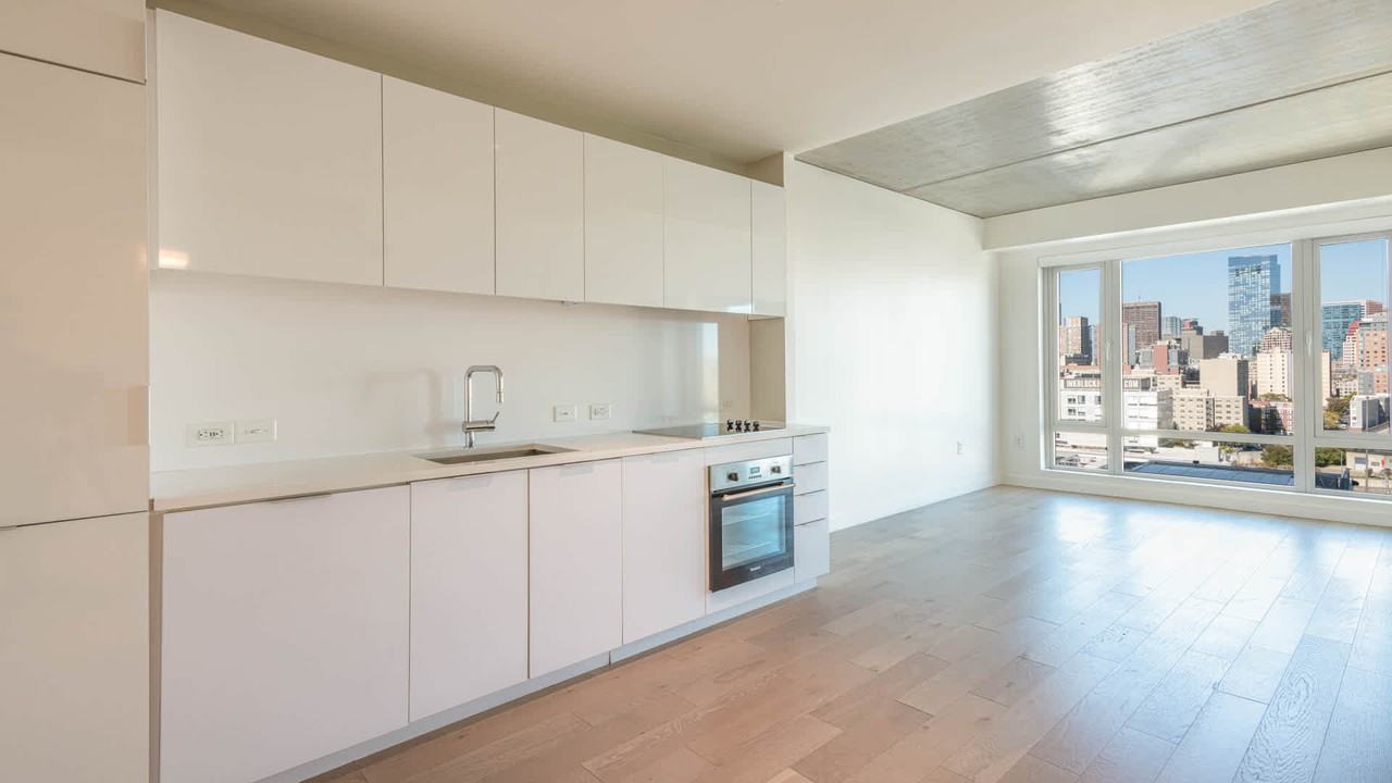 Troy Boston - Photo 7 of 59