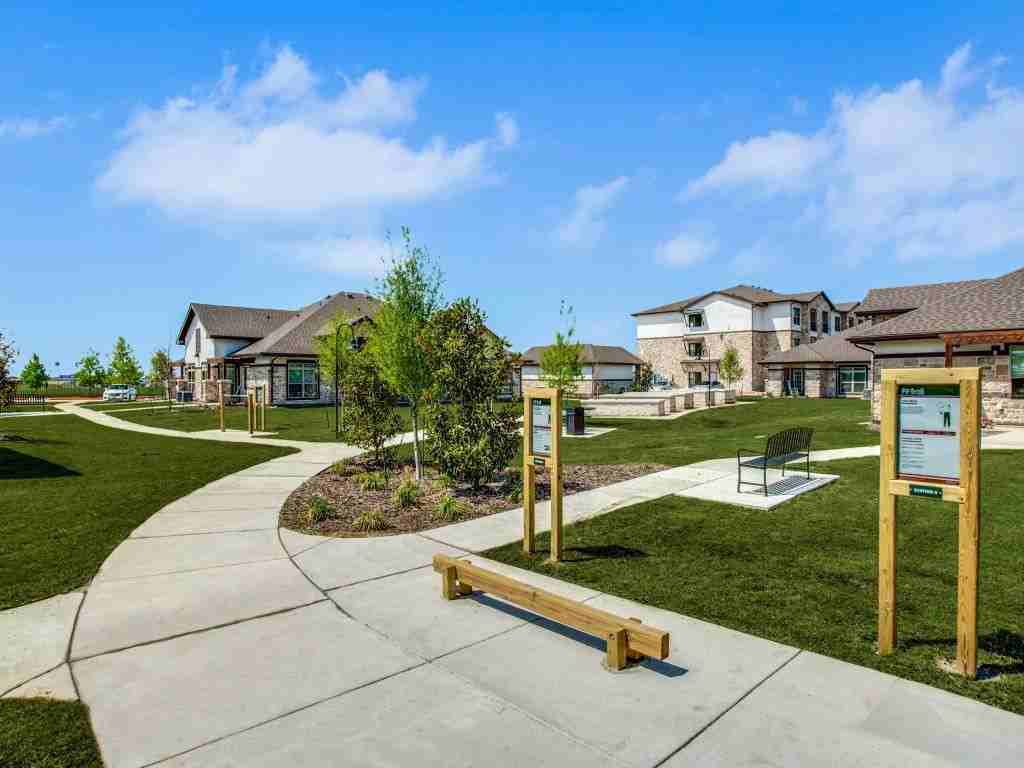 Palladium Van Alstyne Senior Living - Photo 6 of 39