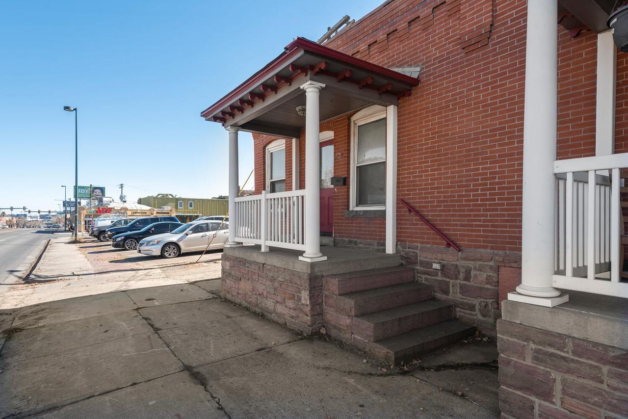 1622 W 38th Ave - Photo 3 of 23