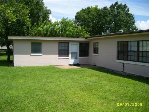 2331 W Oak St - Photo 3 of 4