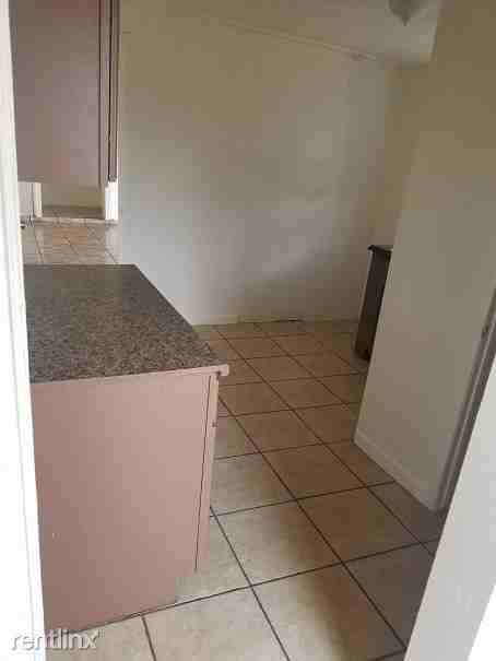 3902 W Lewis Ave - Photo 2 of 33