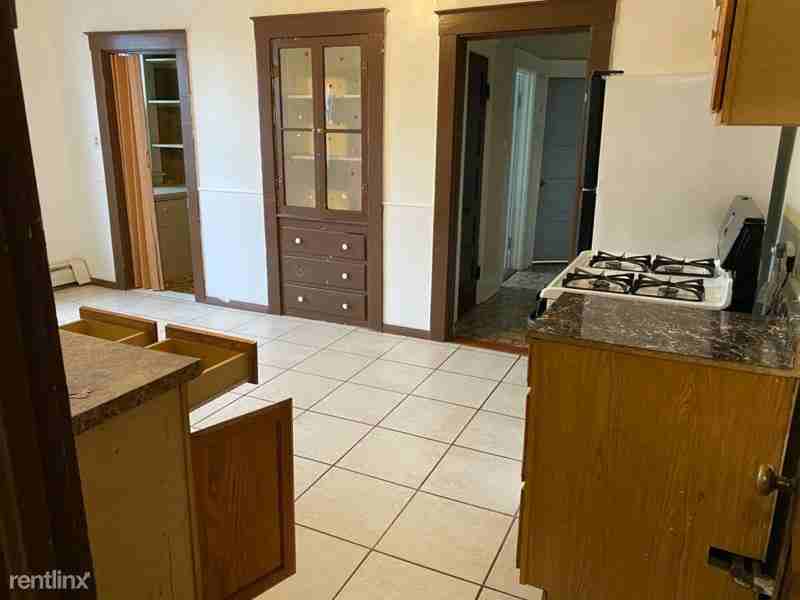 76 Sexton St - Photo 2 of 5