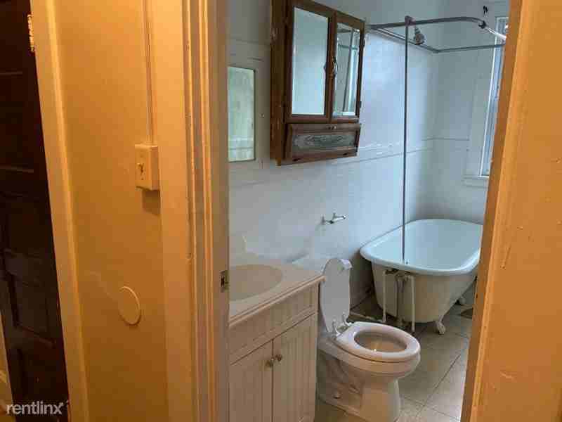 76 Sexton St - Photo 3 of 5