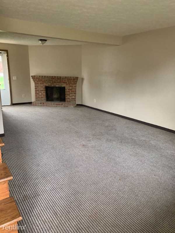 7800 Heatherview St Nw - Photo 2 of 9