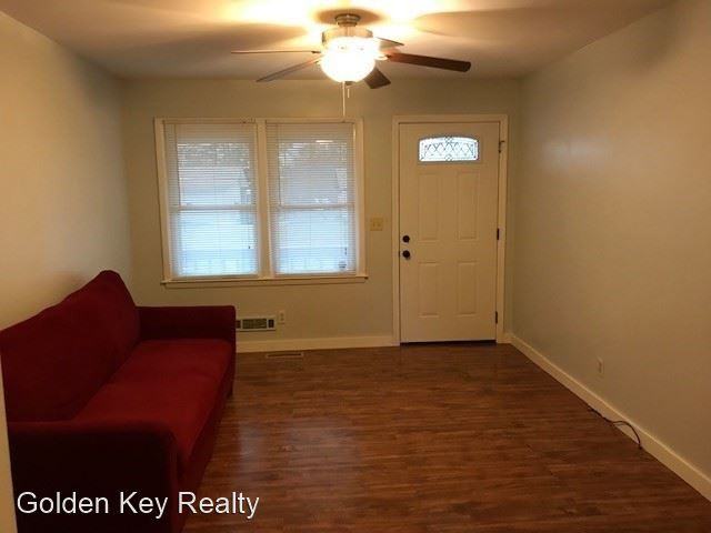 209 Harold Dr - Photo 2 of 7