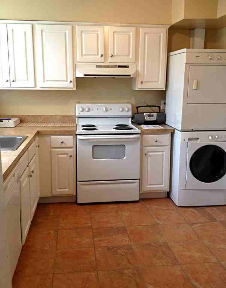 1527 Americana Dr - Photo 2 of 6