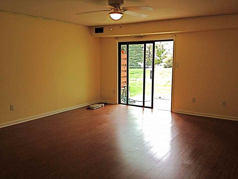 1527 Americana Dr - Photo 3 of 6