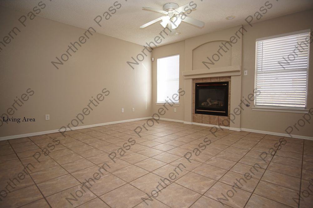 3696 Prairie Rose St - Photo 2 of 18