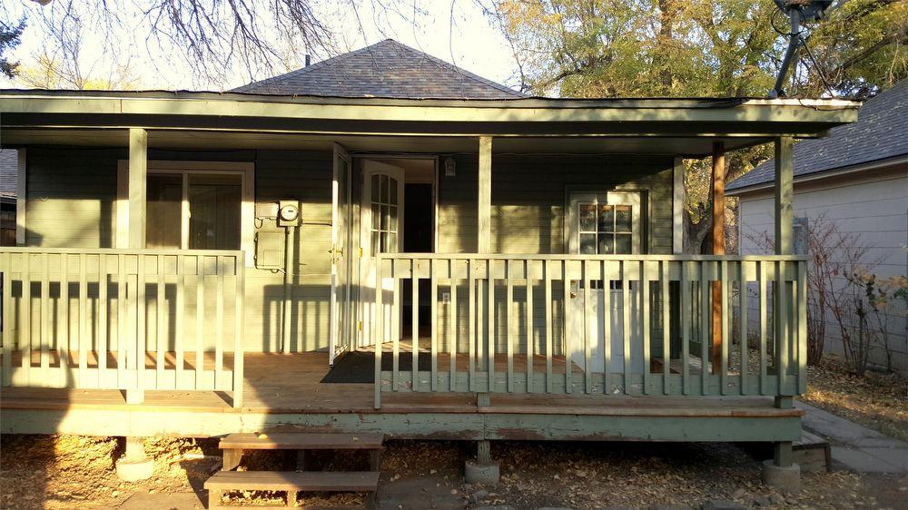 415 N Loomis Ave - Photo 3 of 15