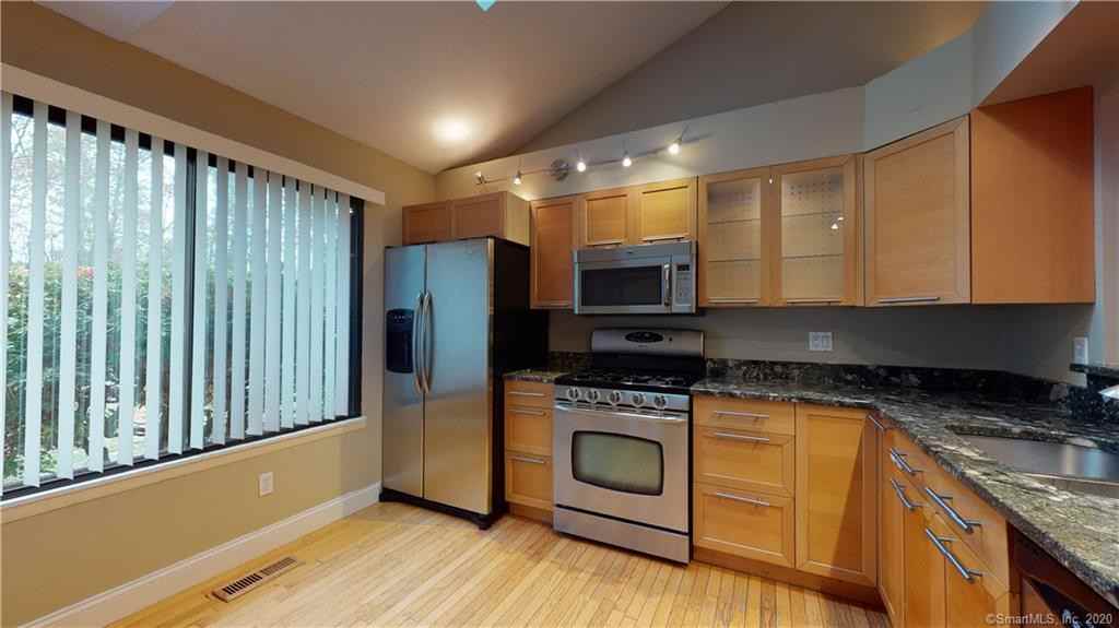 161 Cypress Rd - Photo 2 of 23