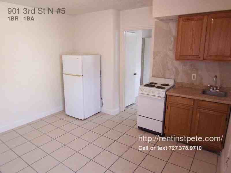 901 3rd St N - Photo 2 of 7