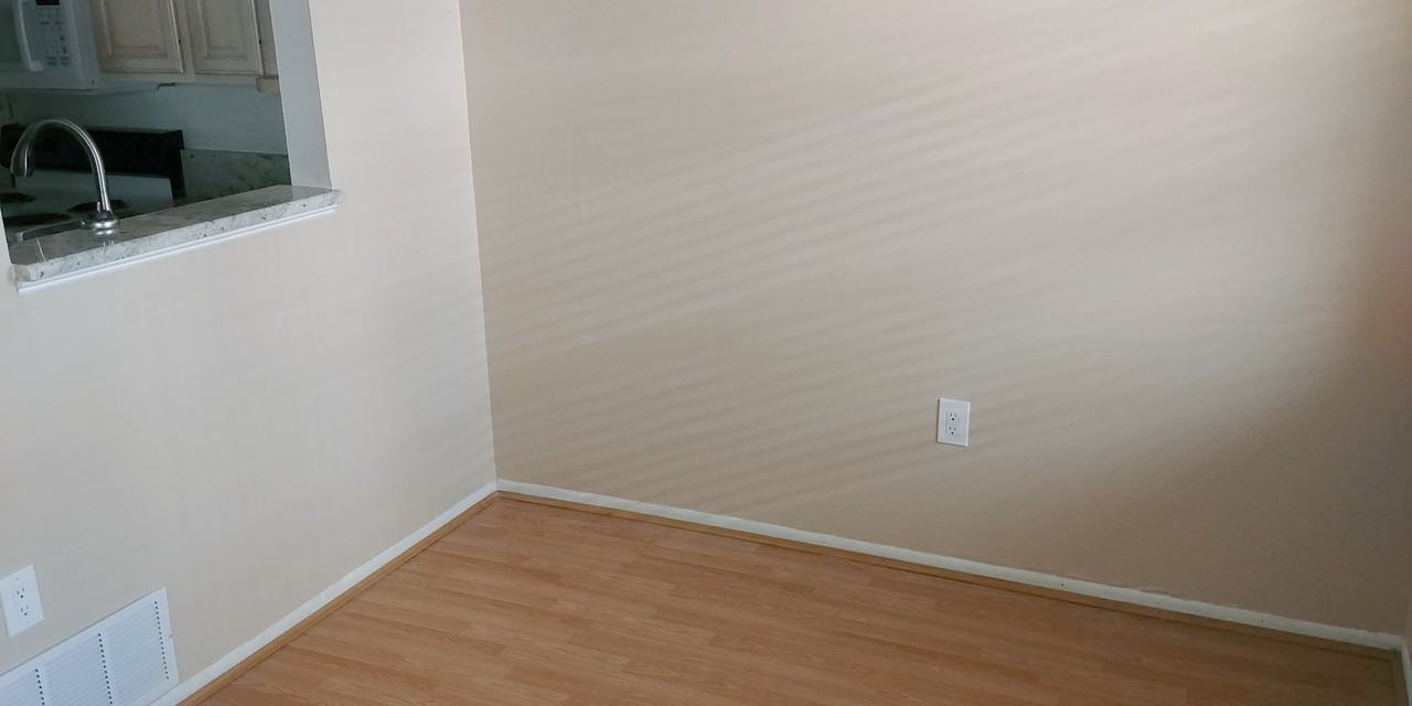 Wyndham Apartments - Photo 2 of 8