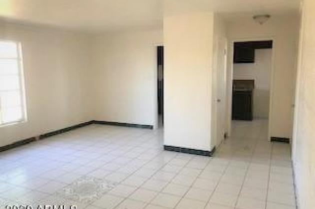 2810 West Hazelwood Street - Photo 2 of 8