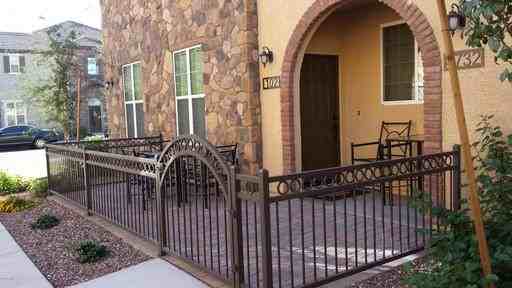 4732 E Portola Valley Dr